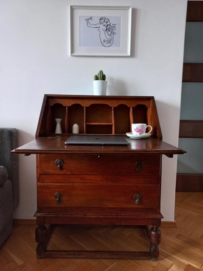 To Byl Maj Apartman Varsó Kültér fotó